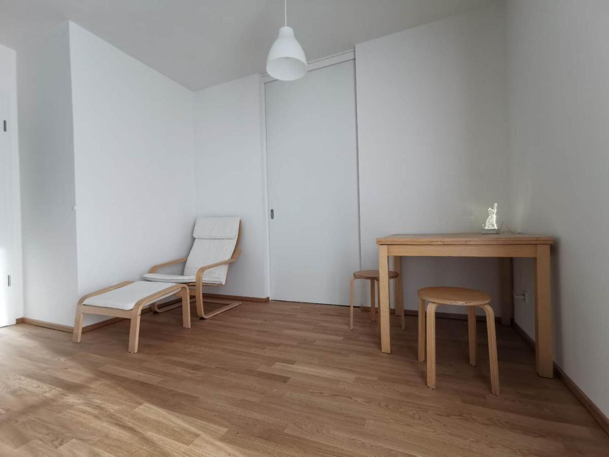 Gemuetliches Privatzimmer In Geraeumiger Gemeinschaftswohnung Dresden Exterior photo